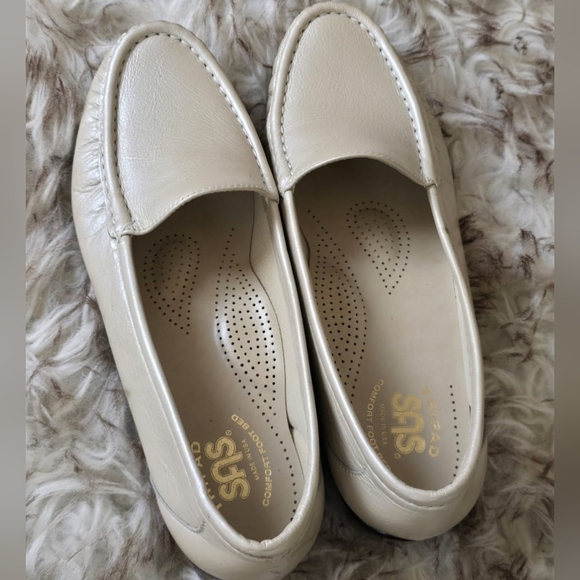 SAS Simplify Pearl Bone Off White Women's Loafers Size 🌴8.5M - Picture 11 of 11